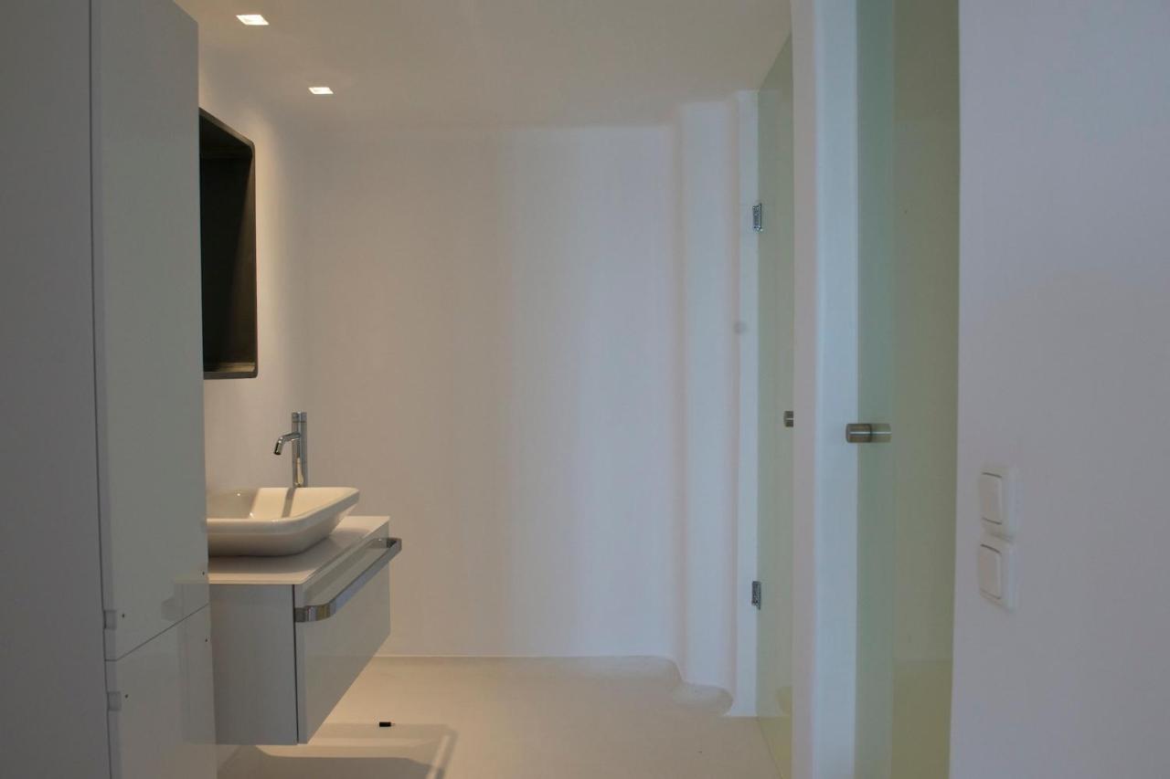 Diles Villas & Suites Mykonos Tourlos Extérieur photo