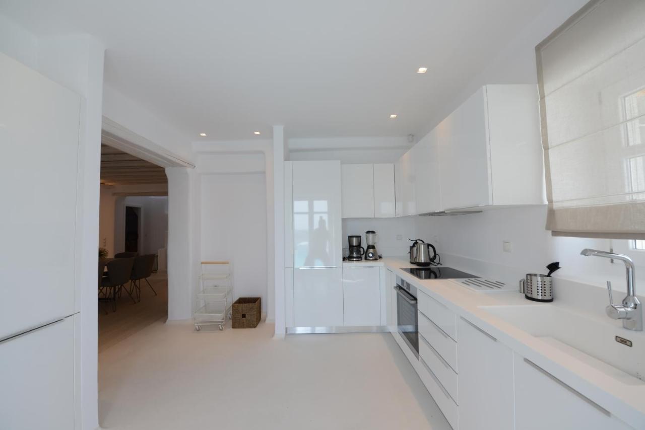 Diles Villas & Suites Mykonos Tourlos Extérieur photo
